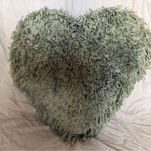 5 Luxurious Green Throw Pillow Set